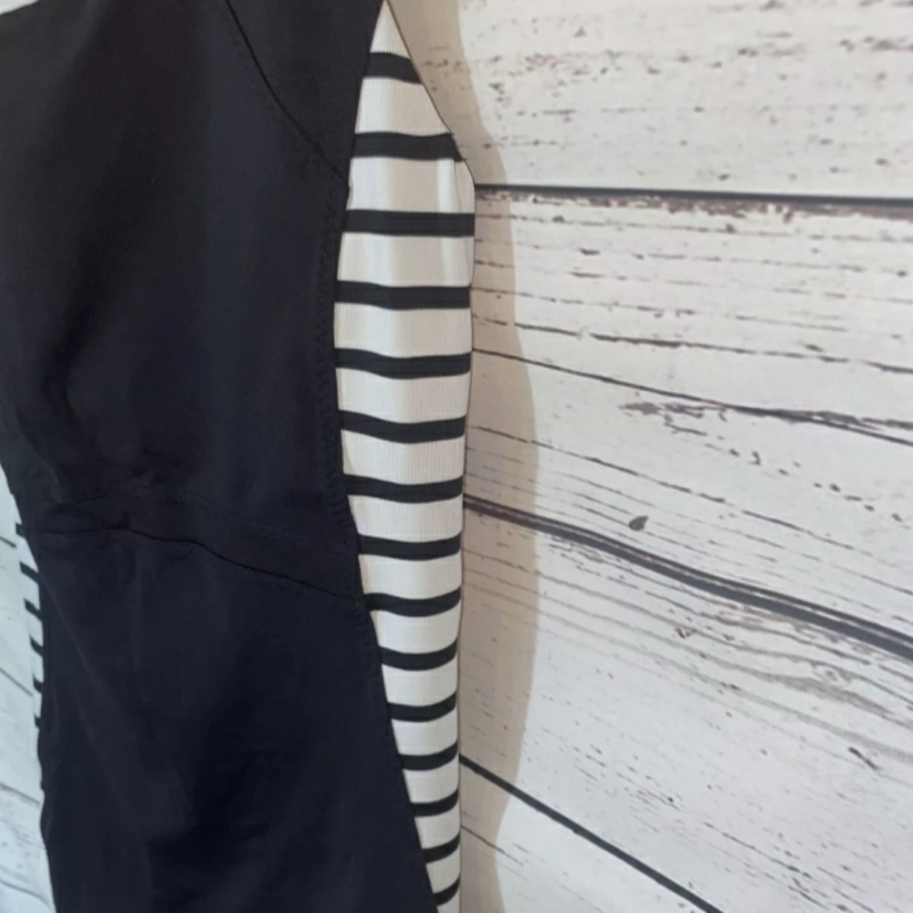 Athleta Active Racerback Top Size Small - Picture 2 of 6